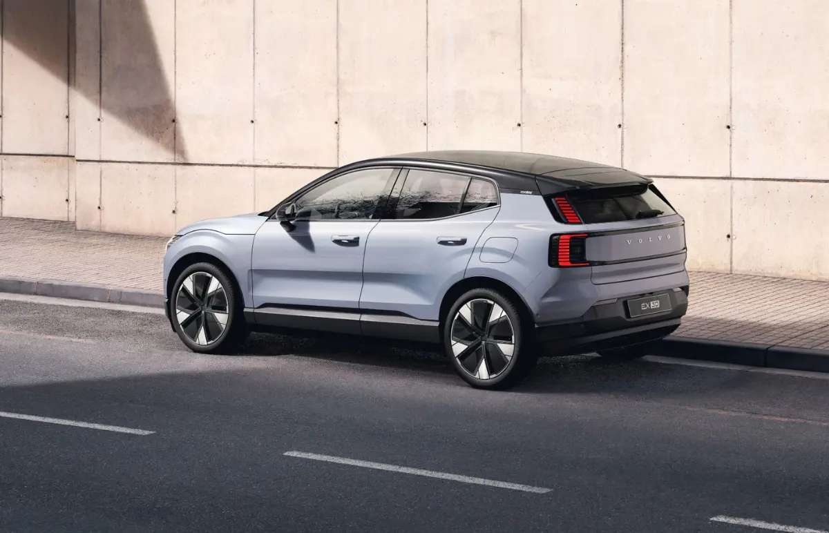 Volvo EX30